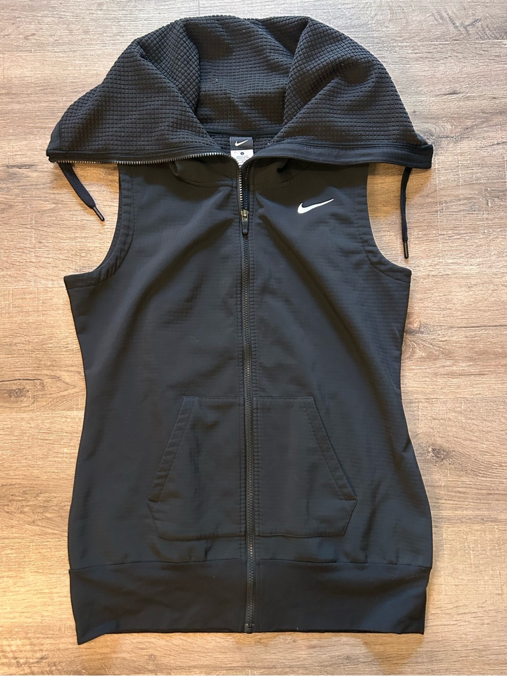 Nike Vest Womens Size L Black Full Zip Cowl Neck Sleeveless Waffle Lined